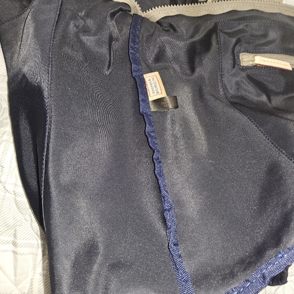 Dooney & Bourke Dark Blue Tote with Beige Leather Trim " Like New " Stuffed - Picture 5 of 7